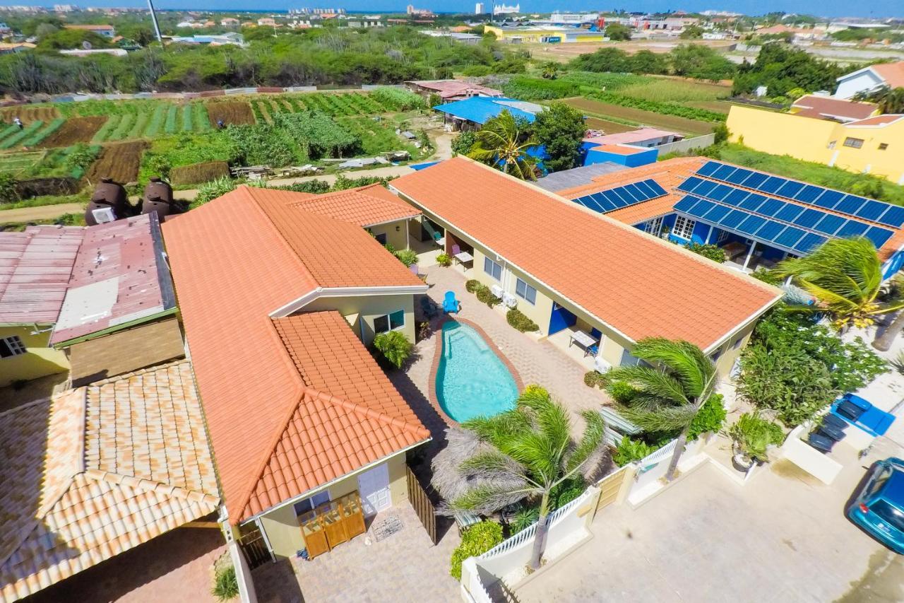 Little Paradise Aruba Vacation Apartments Палм Бич Экстерьер фото